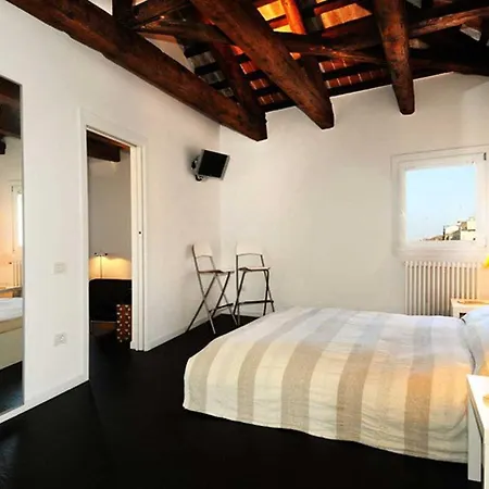 Apartment Ca' Elvira Terrazza Veneziana *